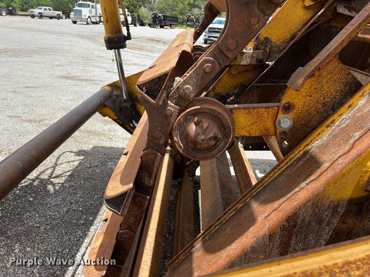 image for item LU9892 1995 John Deere  862B elevating scraper