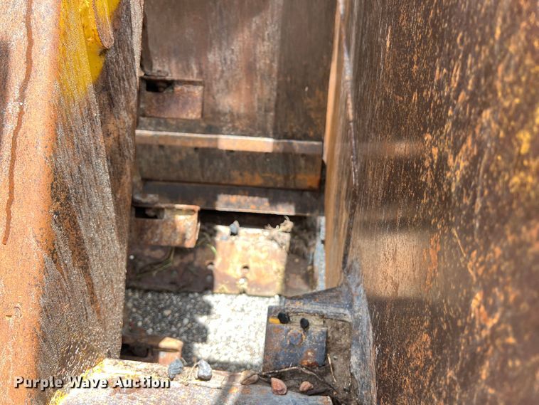 image for item LU9892 1995 John Deere  862B elevating scraper