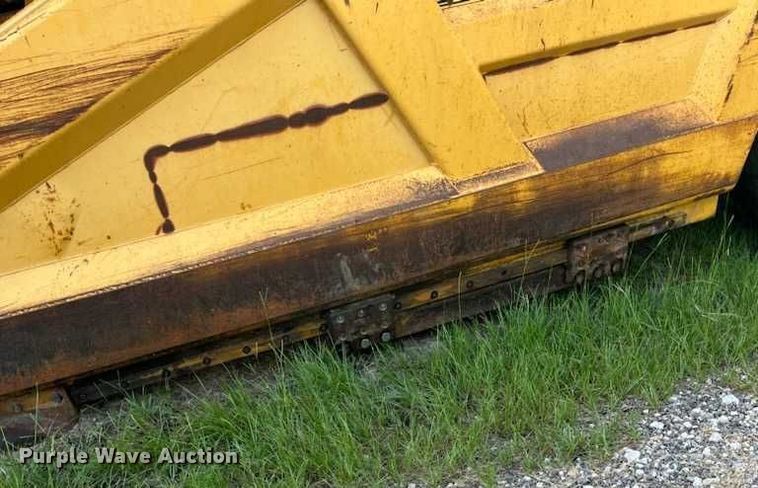 image for item LU9892 1995 John Deere  862B elevating scraper