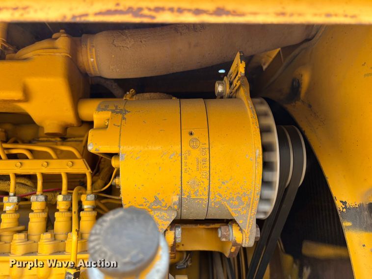 image for item LU9892 1995 John Deere  862B elevating scraper