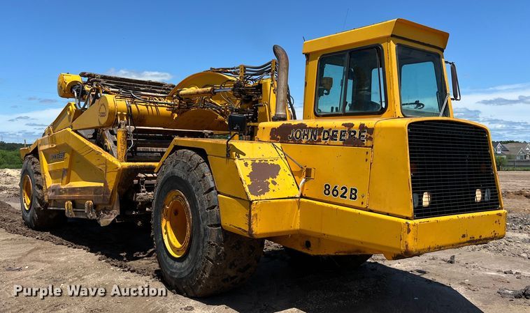 image for item LU9893 1991 John Deere  862B elevating scraper