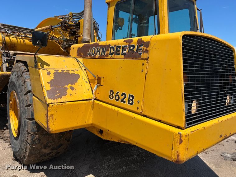 image for item LU9893 1991 John Deere  862B elevating scraper