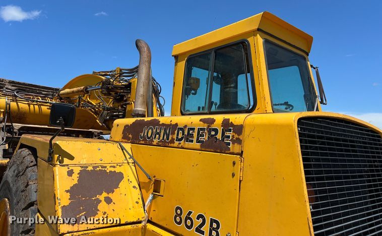 image for item LU9893 1991 John Deere  862B elevating scraper