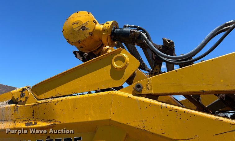 image for item LU9893 1991 John Deere  862B elevating scraper