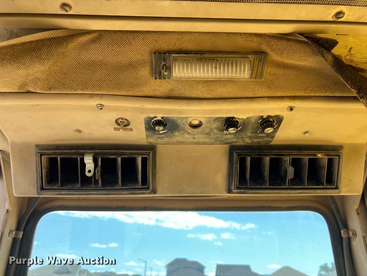 image for item LU9893 1991 John Deere  862B elevating scraper