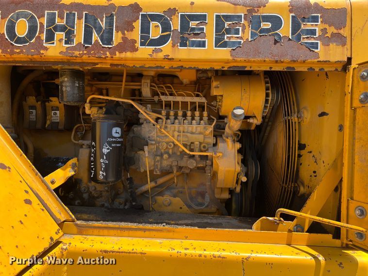 image for item LU9893 1991 John Deere  862B elevating scraper