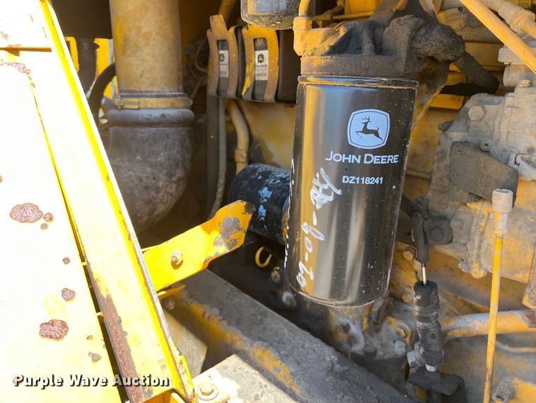 image for item LU9893 1991 John Deere  862B elevating scraper