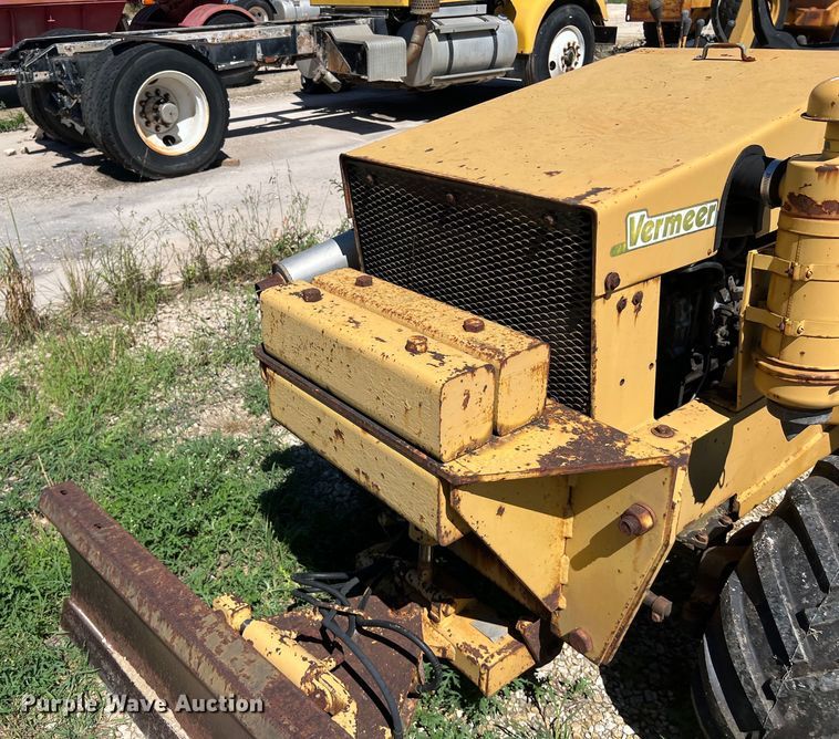image for item LU9898 1982 Vermeer V-430 trencher
