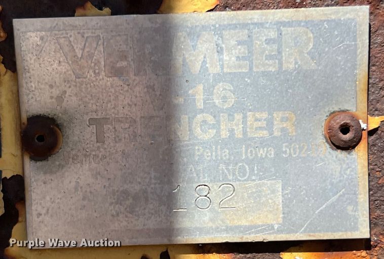 image for item LU9898 1982 Vermeer V-430 trencher