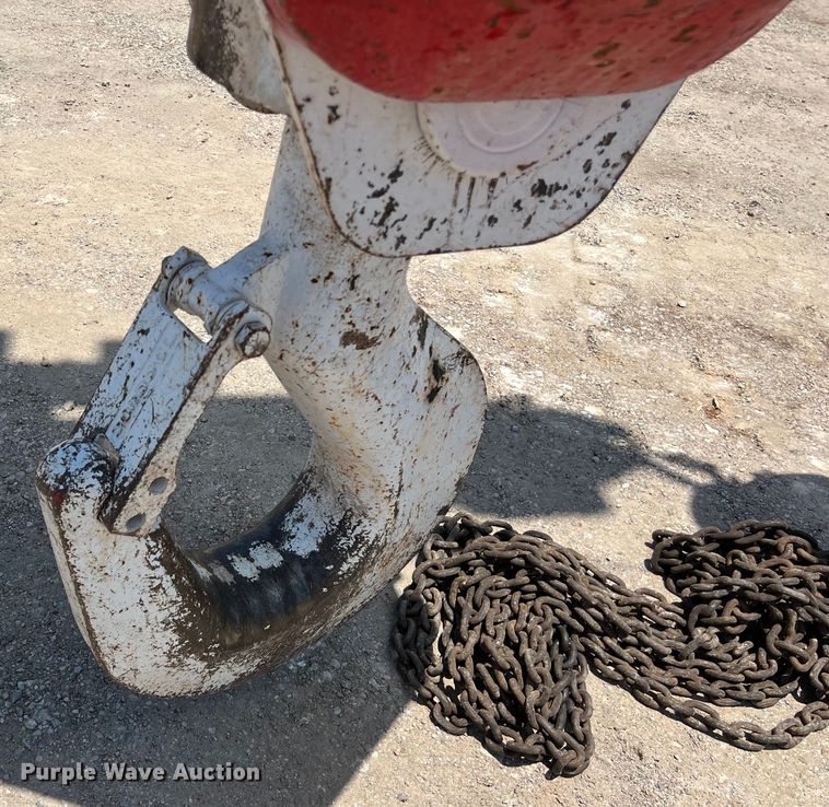 image for item LU9904 2005 Manitowoc 10000 crane