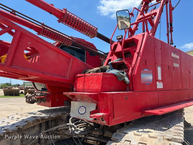 image for item LU9904 2005 Manitowoc 10000 crane