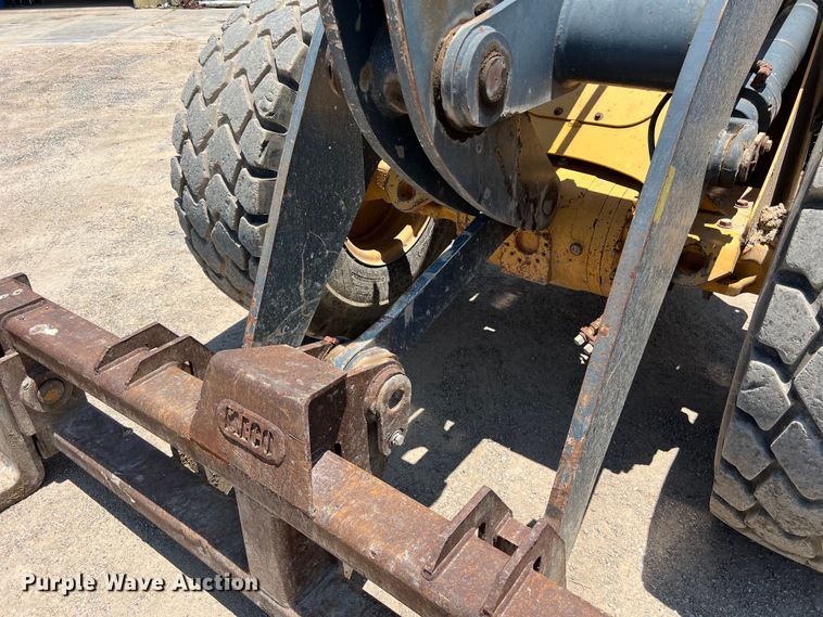 image for item LU9908 2011 John Deere  544K wheel loader