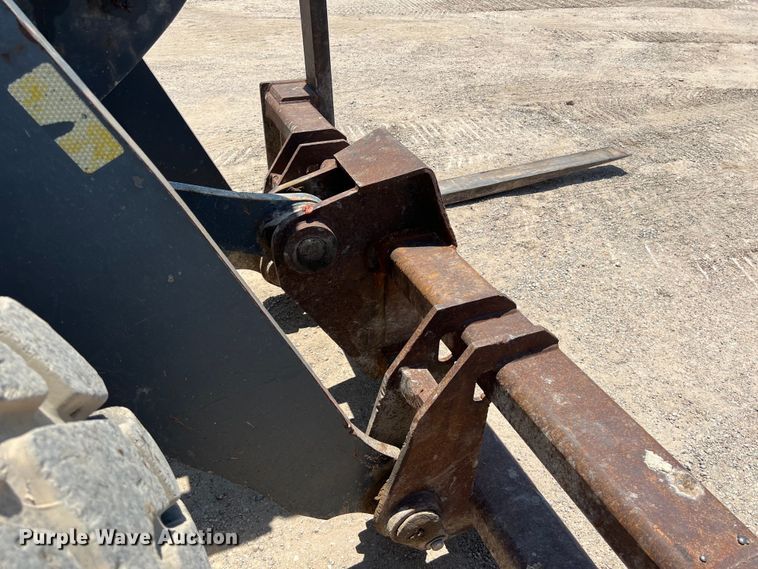 image for item LU9908 2011 John Deere  544K wheel loader