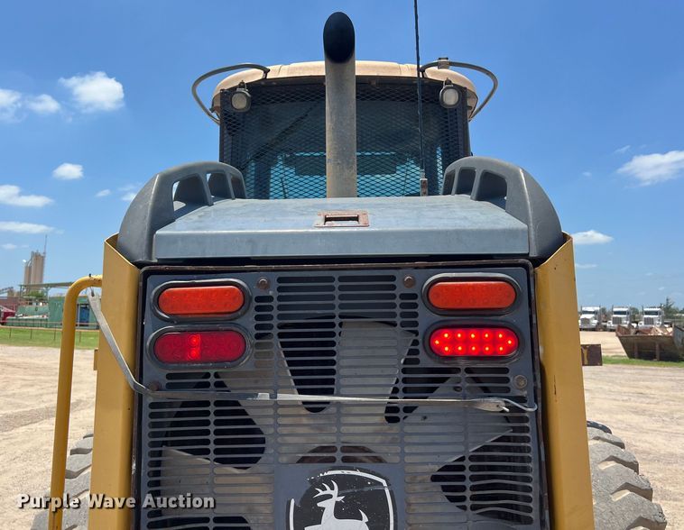 image for item LU9908 2011 John Deere  544K wheel loader