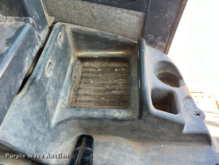 image for item LU9908 2011 John Deere  544K wheel loader