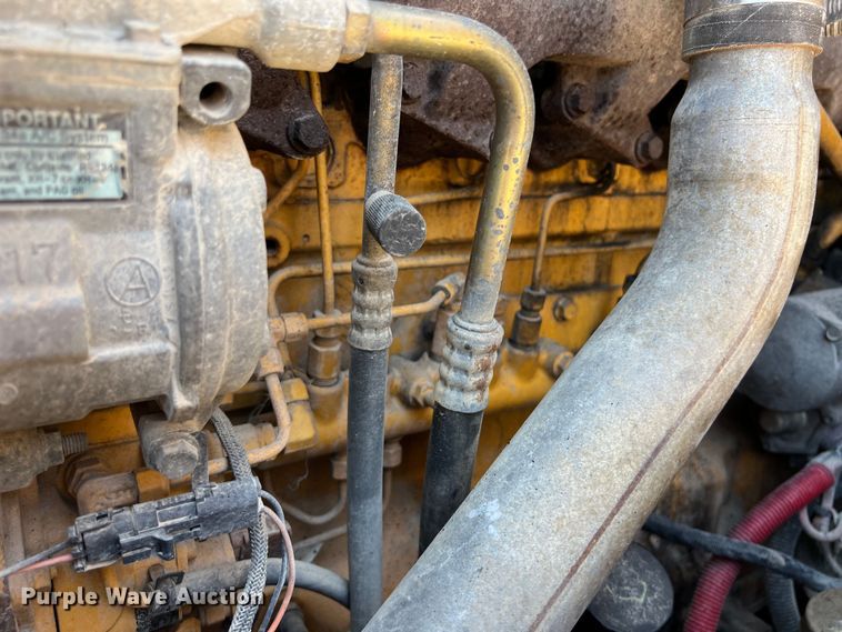 image for item LU9908 2011 John Deere  544K wheel loader