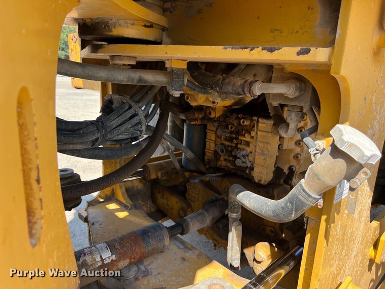 image for item LU9915 2007 John Deere  544J wheel loader