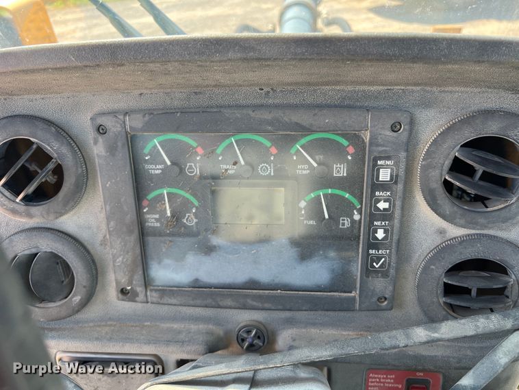 image for item LU9915 2007 John Deere  544J wheel loader