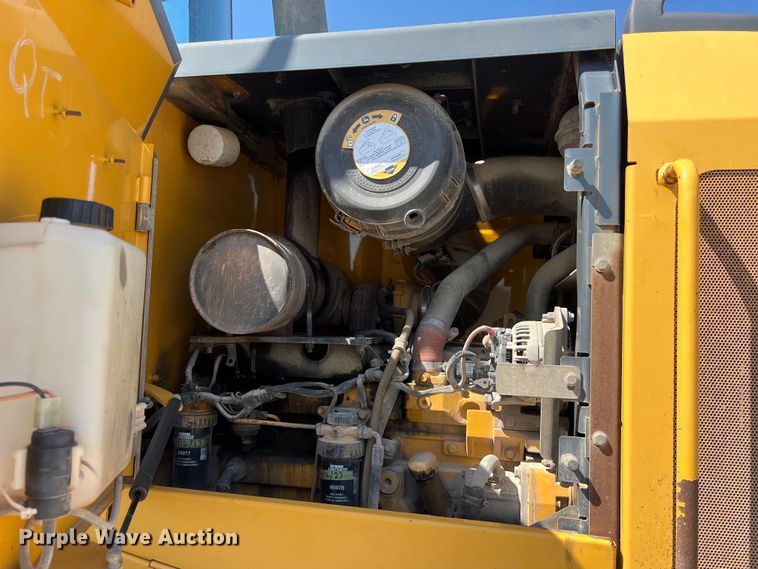 image for item LU9915 2007 John Deere  544J wheel loader