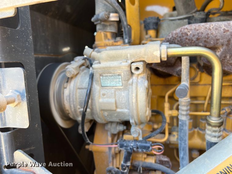 image for item LU9915 2007 John Deere  544J wheel loader