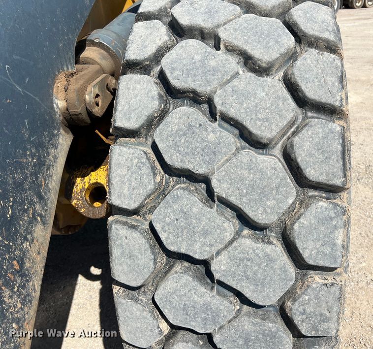 image for item LU9915 2007 John Deere  544J wheel loader