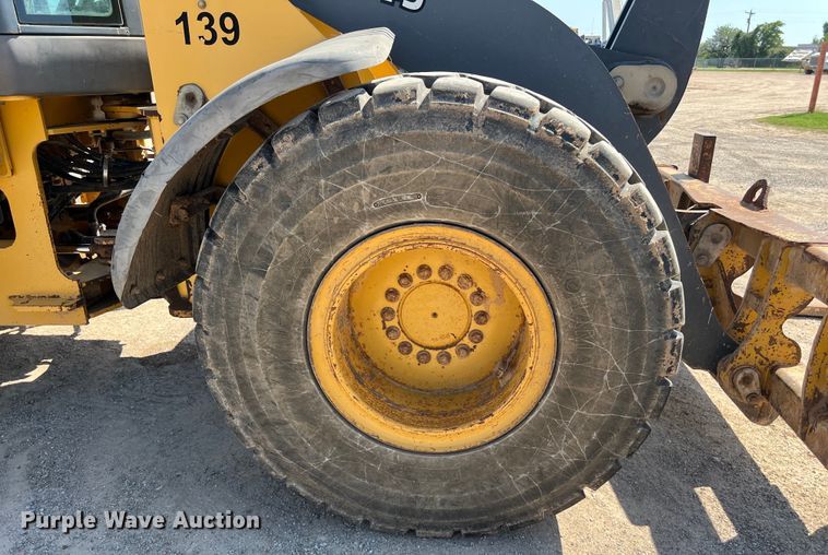 image for item LU9915 2007 John Deere  544J wheel loader