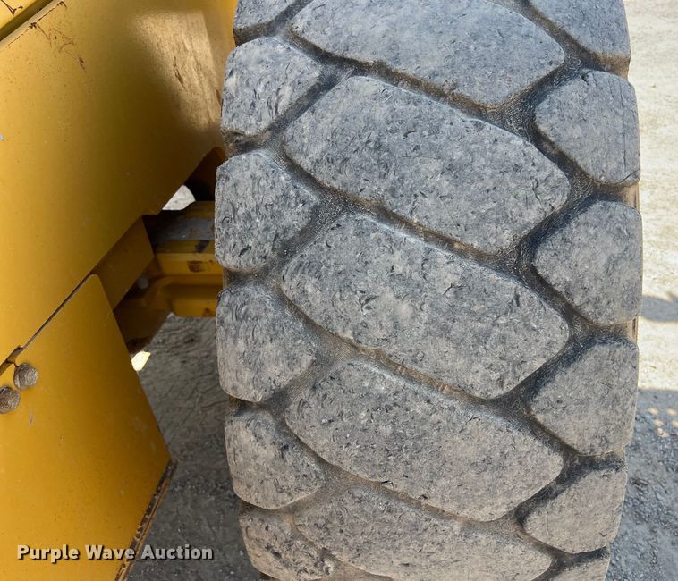 image for item LU9915 2007 John Deere  544J wheel loader