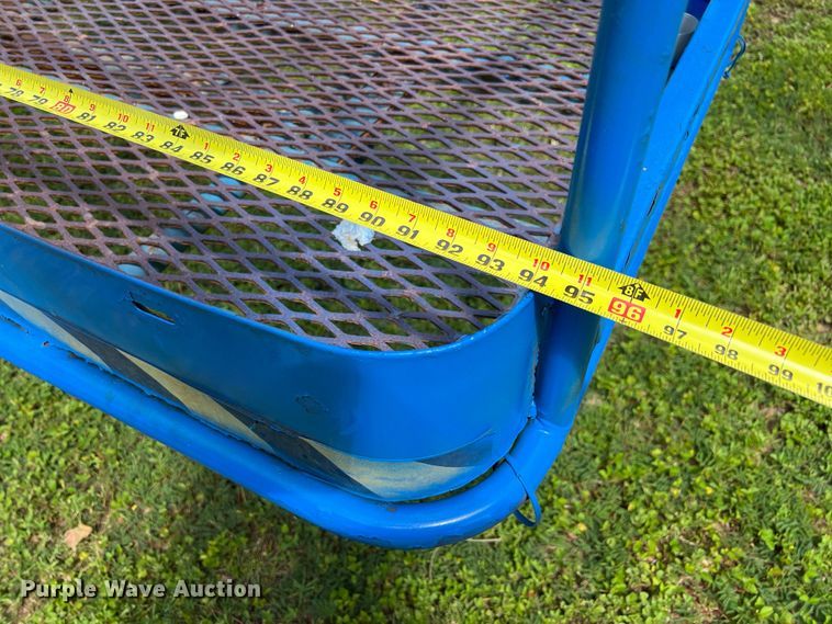 image for item LU9918 2013 Genie  S-40 boom lift