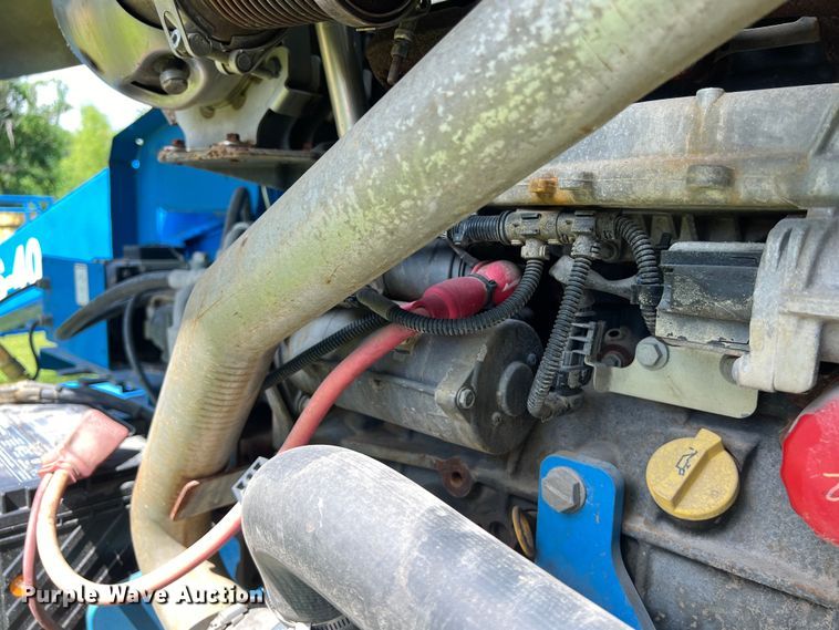 image for item LU9918 2013 Genie  S-40 boom lift