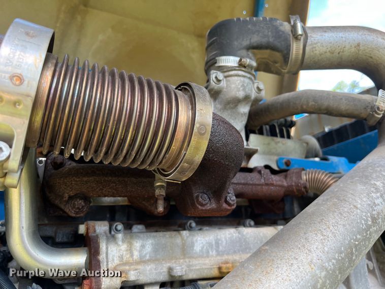 image for item LU9918 2013 Genie  S-40 boom lift