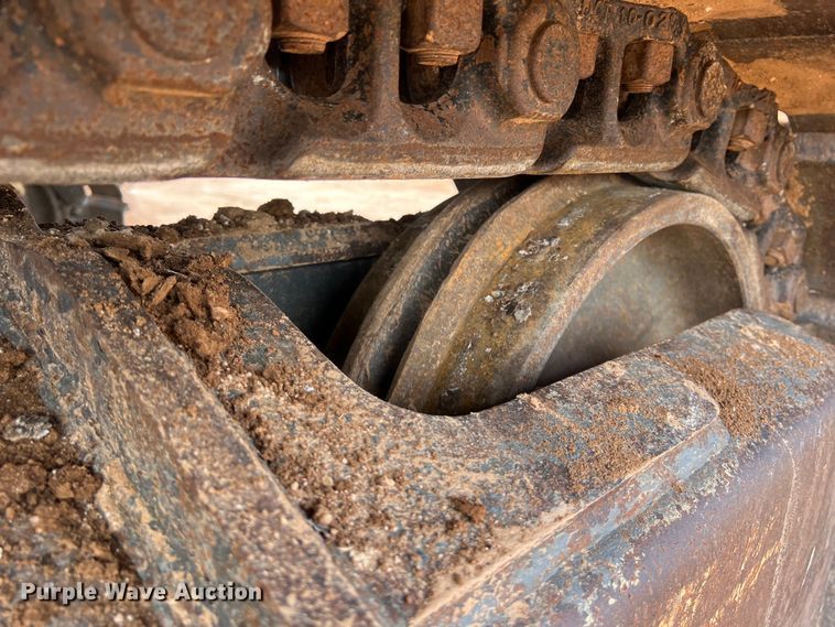 image for item LU9928 2012 Volvo EC220DL excavator