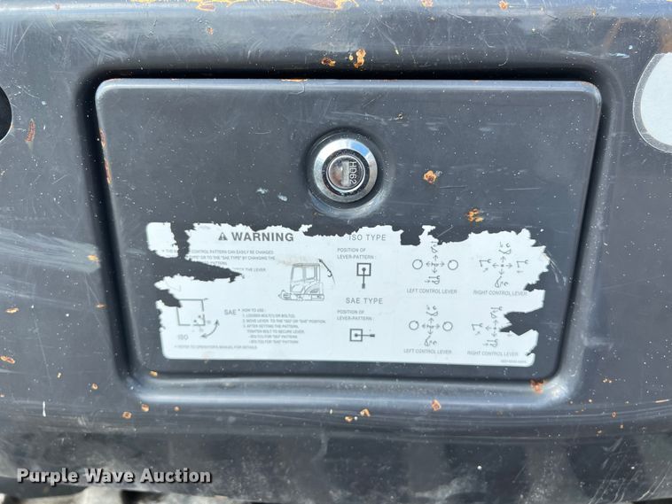 image for item LU9931 2017 Case CX26C mini excavator