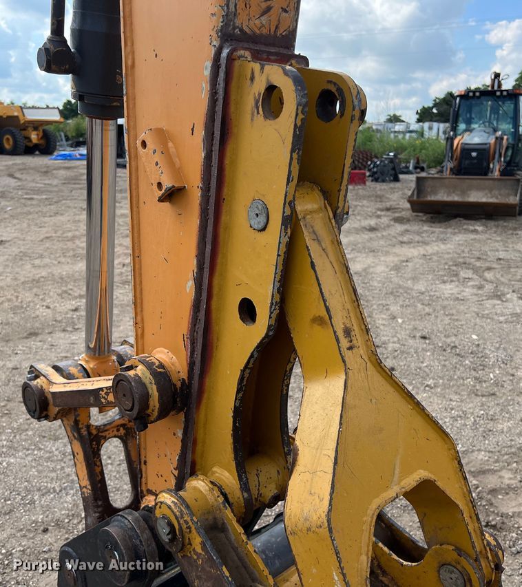 image for item LU9932 2014 Case CX80C mini excavator