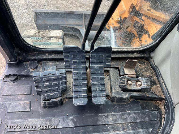 image for item LU9932 2014 Case CX80C mini excavator