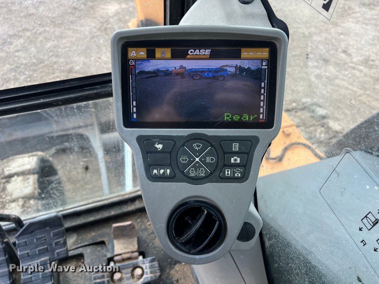 image for item LU9932 2014 Case CX80C mini excavator