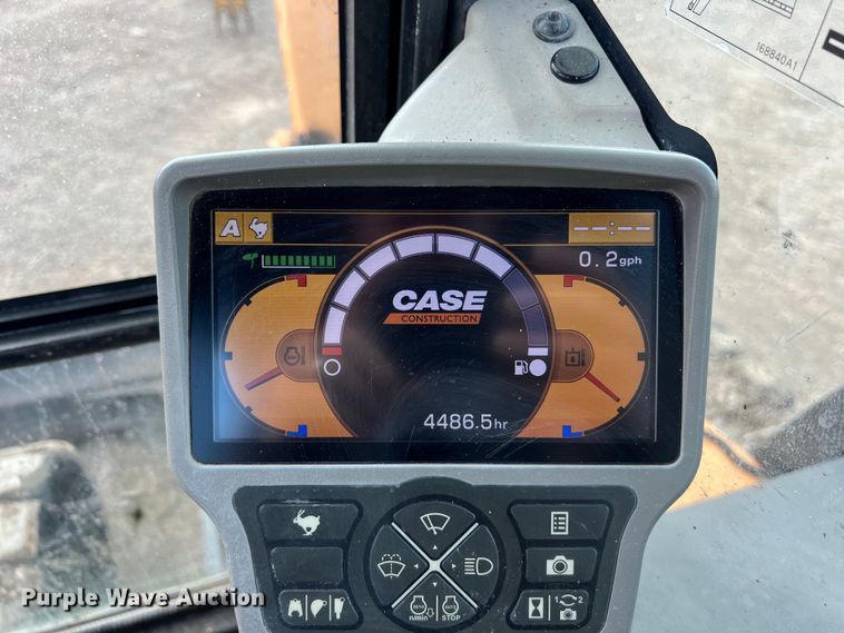 image for item LU9932 2014 Case CX80C mini excavator