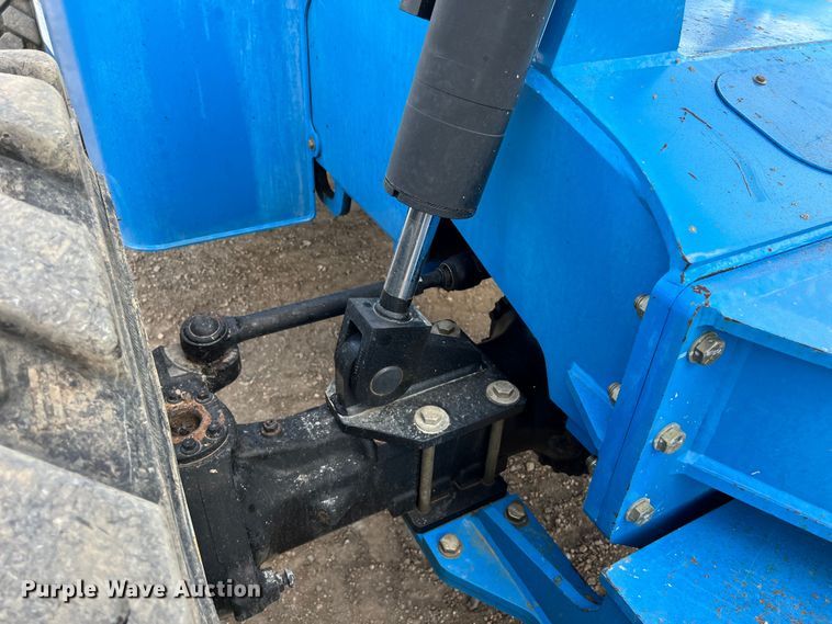 image for item LU9933 2015 Genie GTH-1056 telehandler