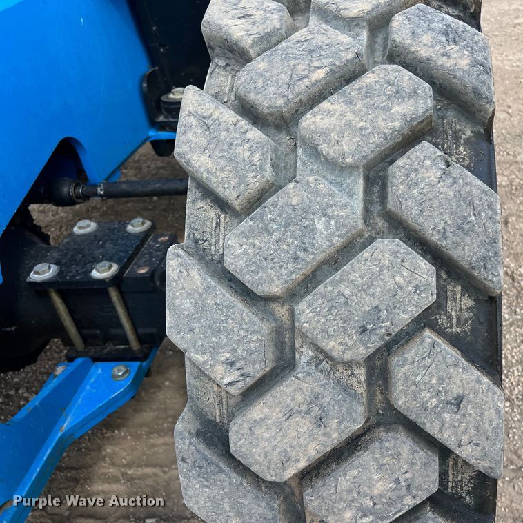 image for item LU9933 2015 Genie GTH-1056 telehandler