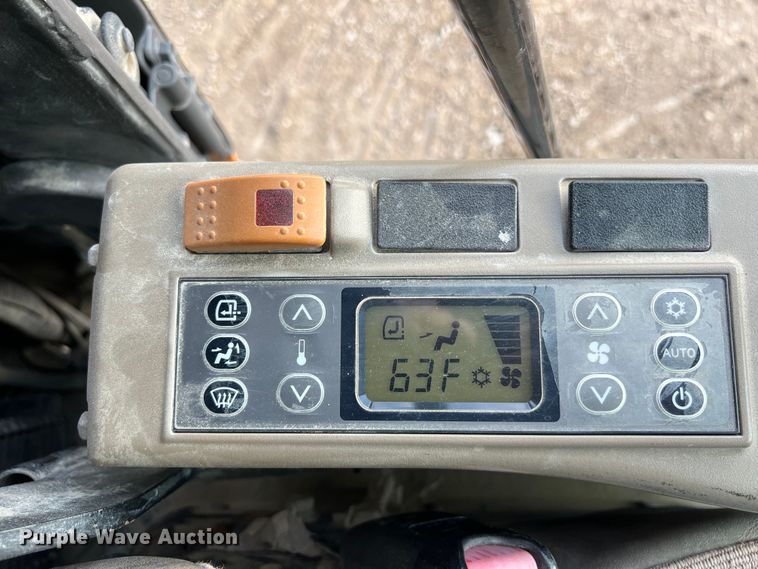 image for item LU9934 2012 Case CX210C excavator