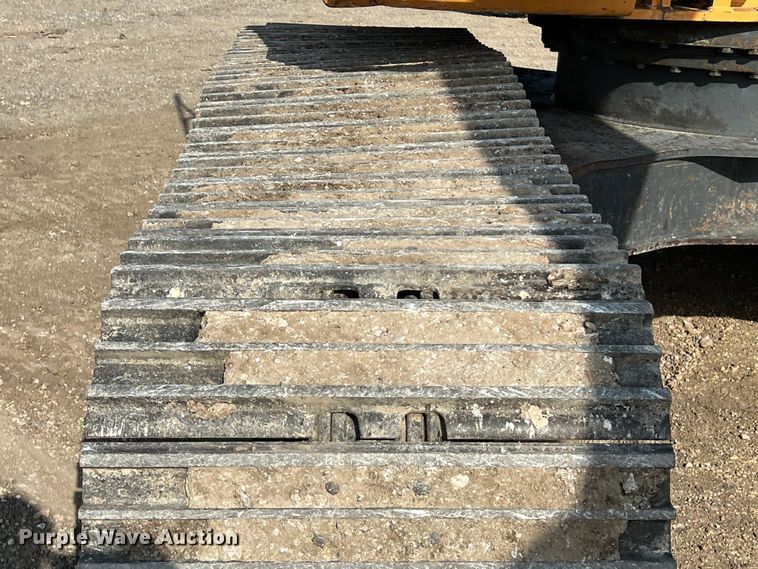 image for item LU9934 2012 Case CX210C excavator