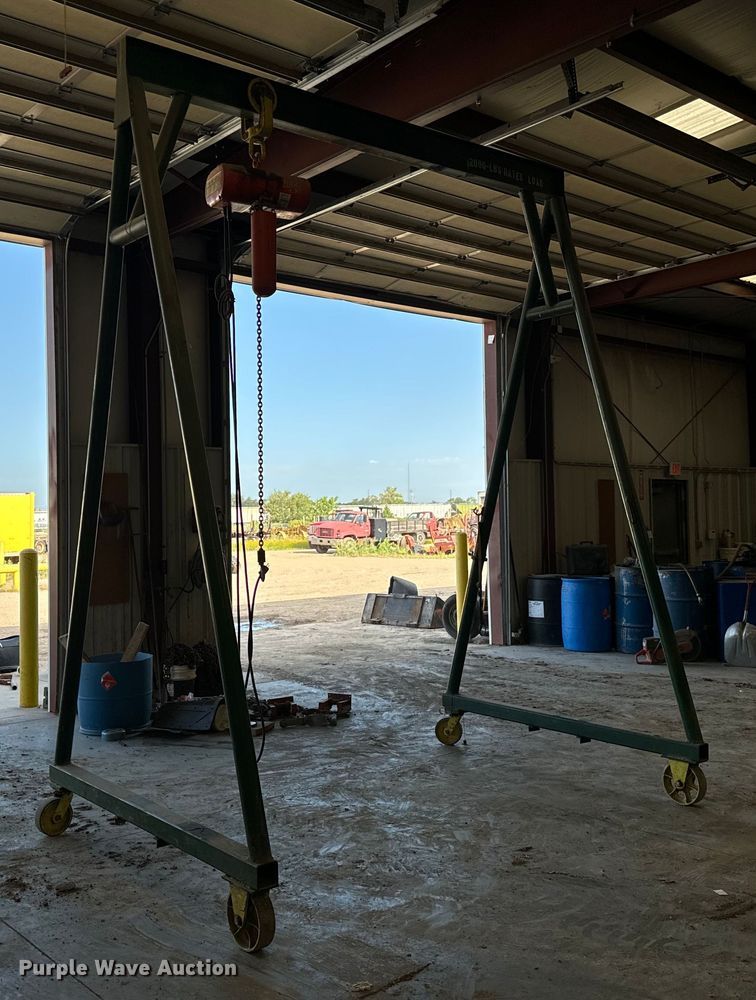 image for item MU9919 CM Lodestar hoist