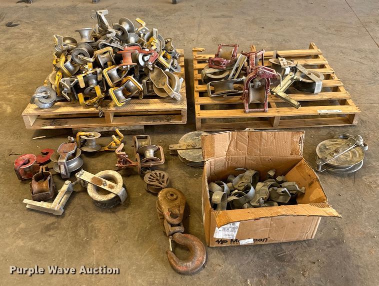 image for item MU9920 (2) pallets of cable rollers and snatch blocks