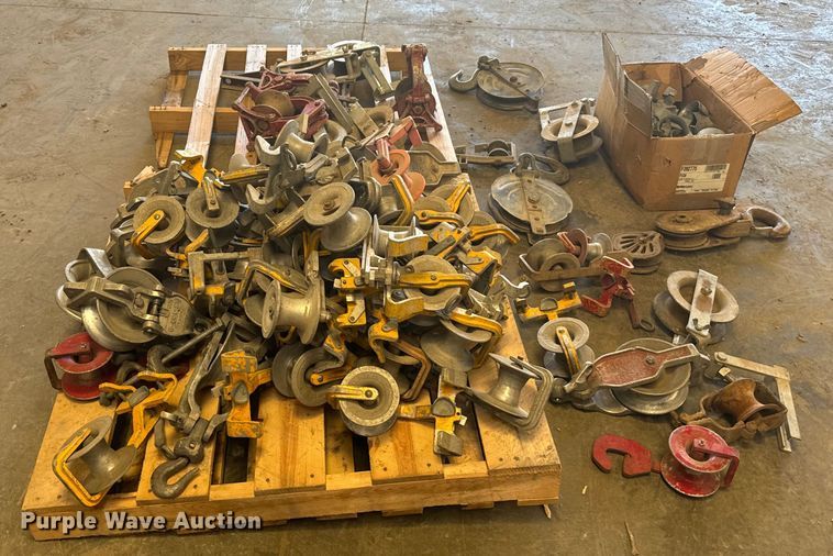 image for item MU9920 (2) pallets of cable rollers and snatch blocks