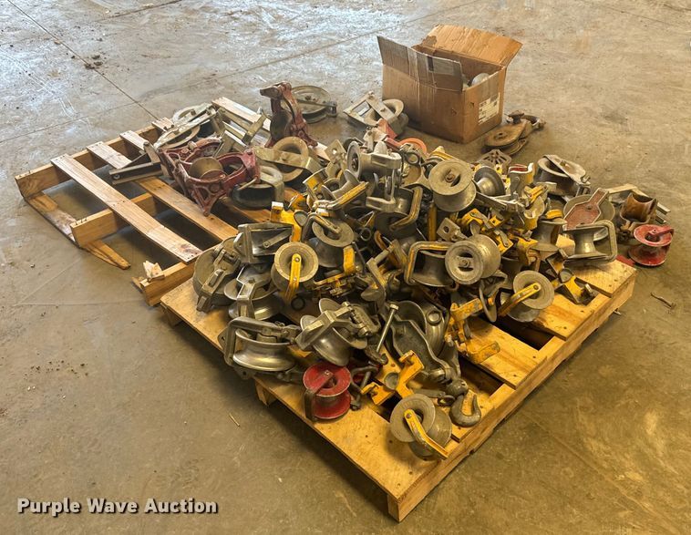image for item MU9920 (2) pallets of cable rollers and snatch blocks