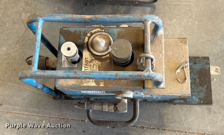 image for item MU9921 (2) Arnco fiber blowers