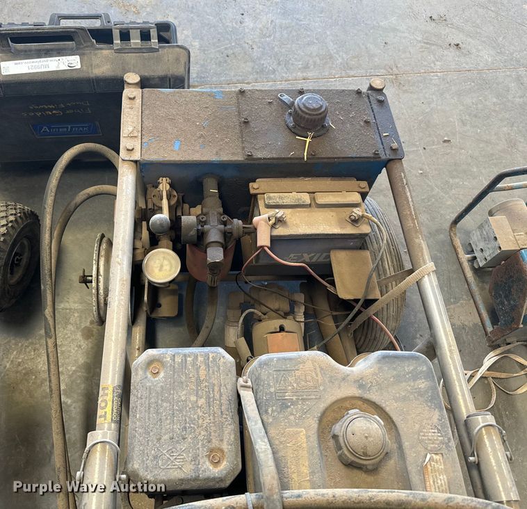 image for item MU9921 (2) Arnco fiber blowers