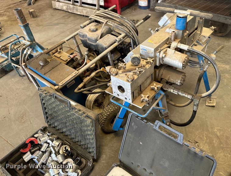 image for item MU9921 (2) Arnco fiber blowers