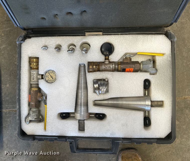 image for item MU9921 (2) Arnco fiber blowers