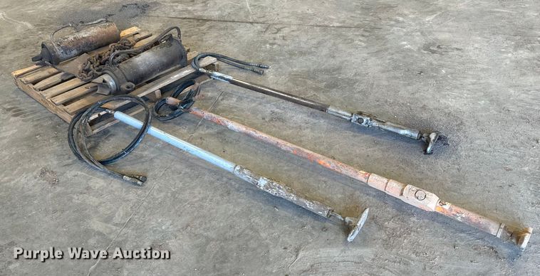 image for item MU9925 (3) hydraulic tampers