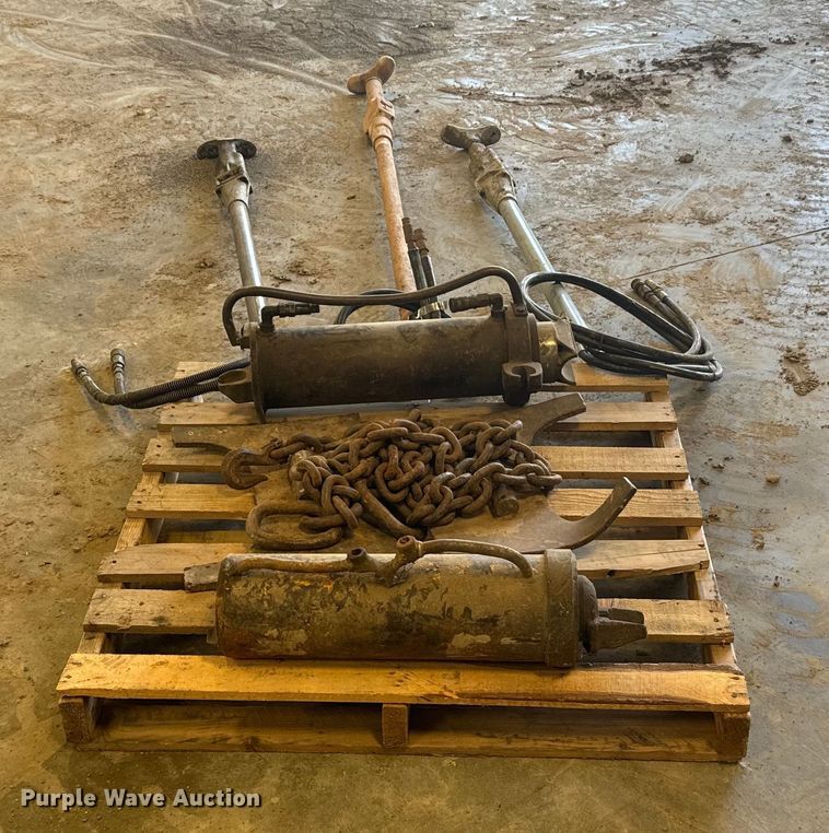 image for item MU9925 (3) hydraulic tampers